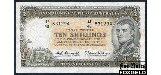 Австралия COMMONWEALTH OF AUSTRALIA 10 шиллингов ND(1961) Sign. H. C. Coomb F-aVF P:33a 3800 РУБ